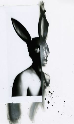 Frank Ockenfels, _its just a rabbit_ Courtesy Fahey_Klein Gallery-min